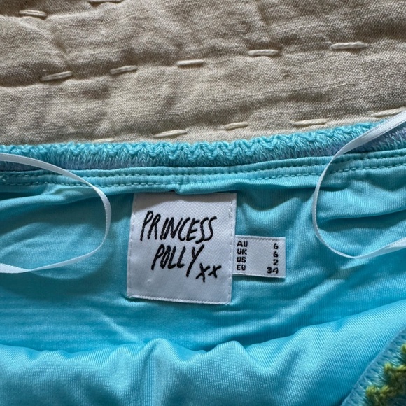 Princess Polly Outfit - Picture 4 of 4